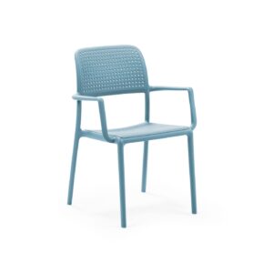 Bora Armchair: Modern Italian Design for Any Patio